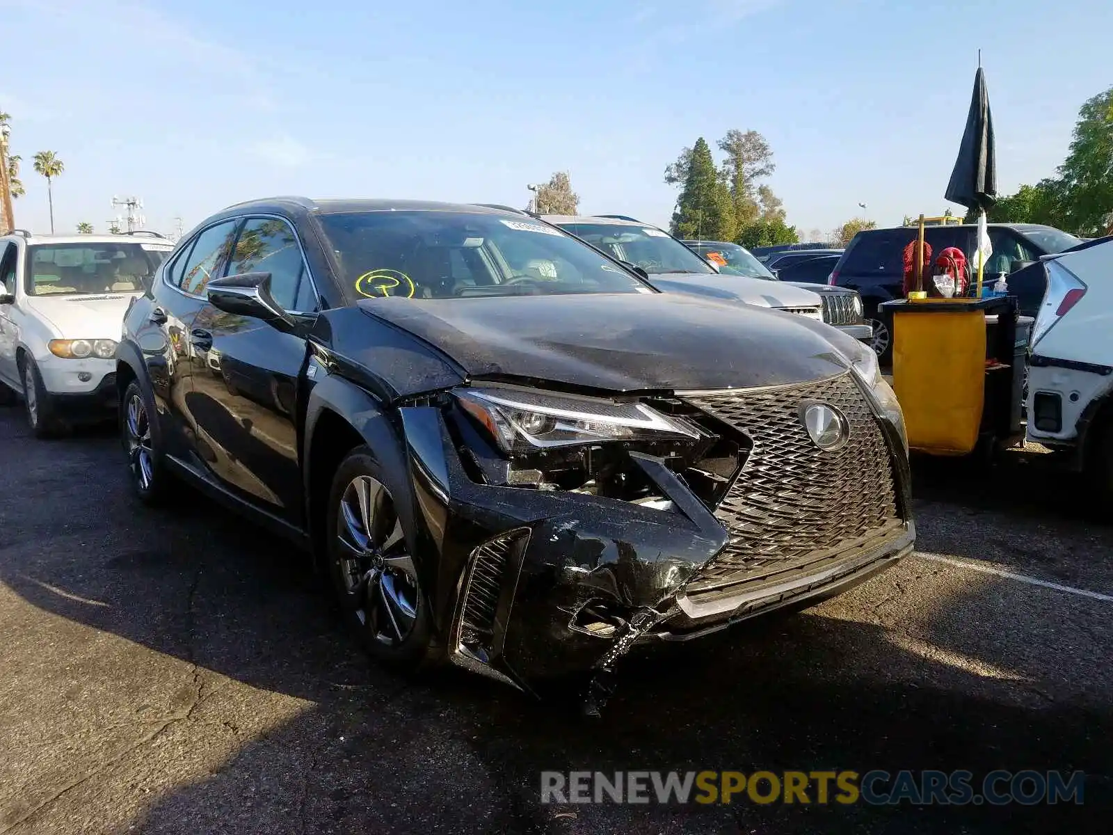 1 Photograph of a damaged car JTHY3JBH6K2014591 LEXUS UX 200 2019