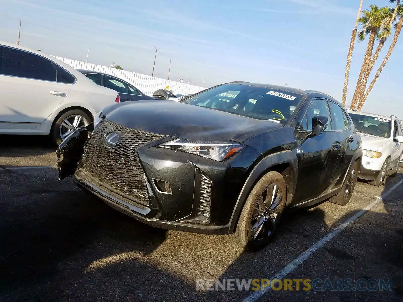 2 Фотография поврежденного автомобиля JTHY3JBH6K2014591 LEXUS UX 200 2019