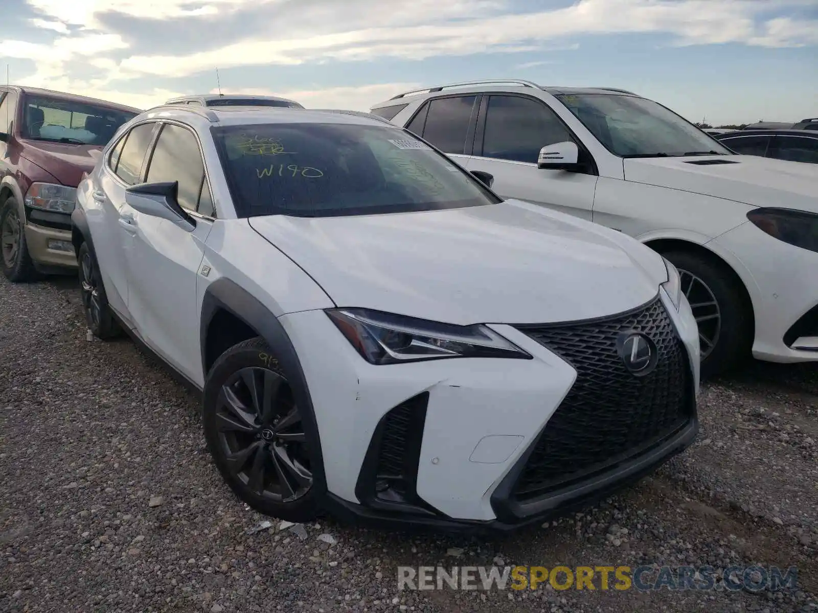 1 Photograph of a damaged car JTHY3JBH7K2005608 LEXUS UX 200 2019