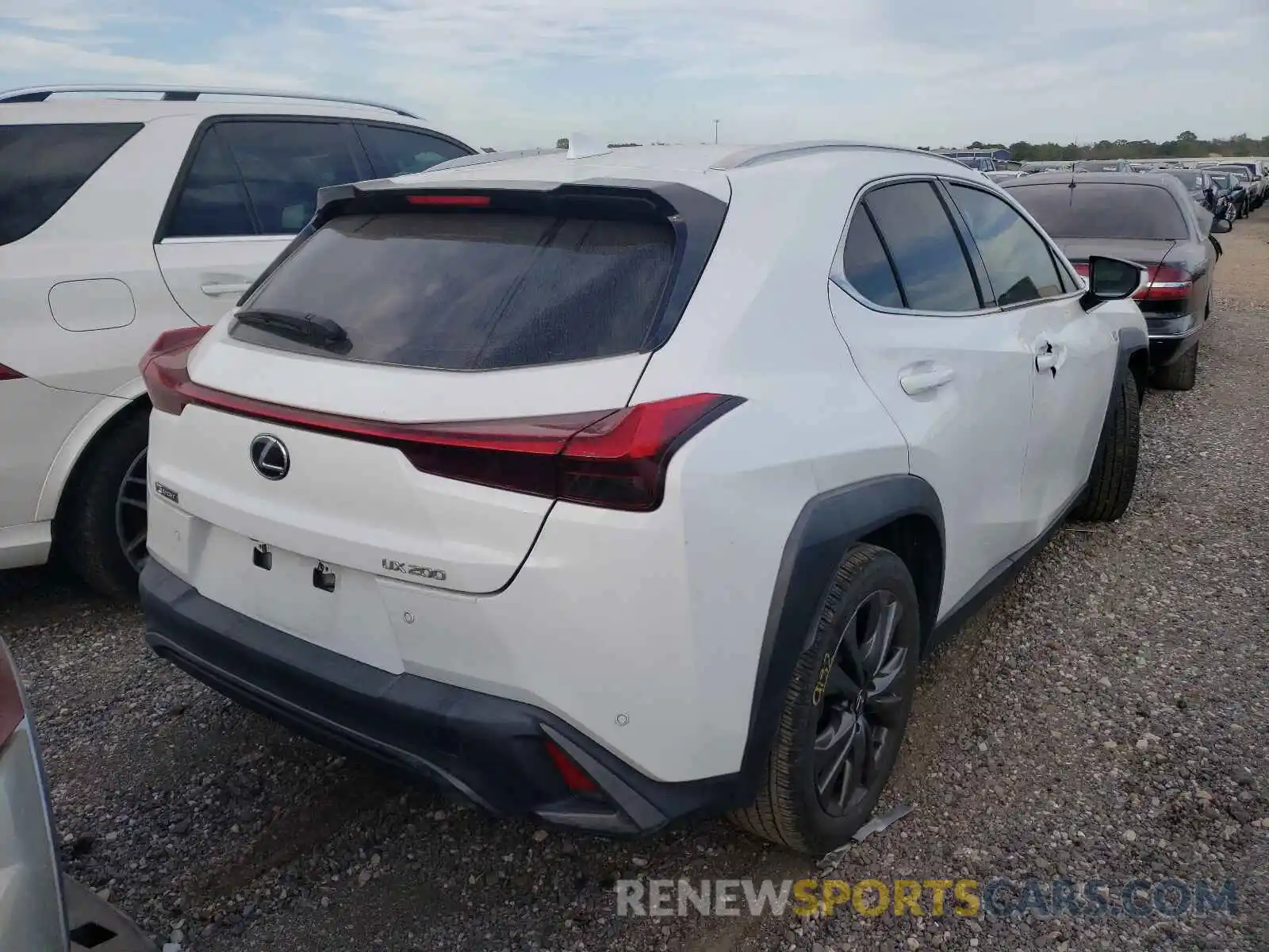 4 Photograph of a damaged car JTHY3JBH7K2005608 LEXUS UX 200 2019