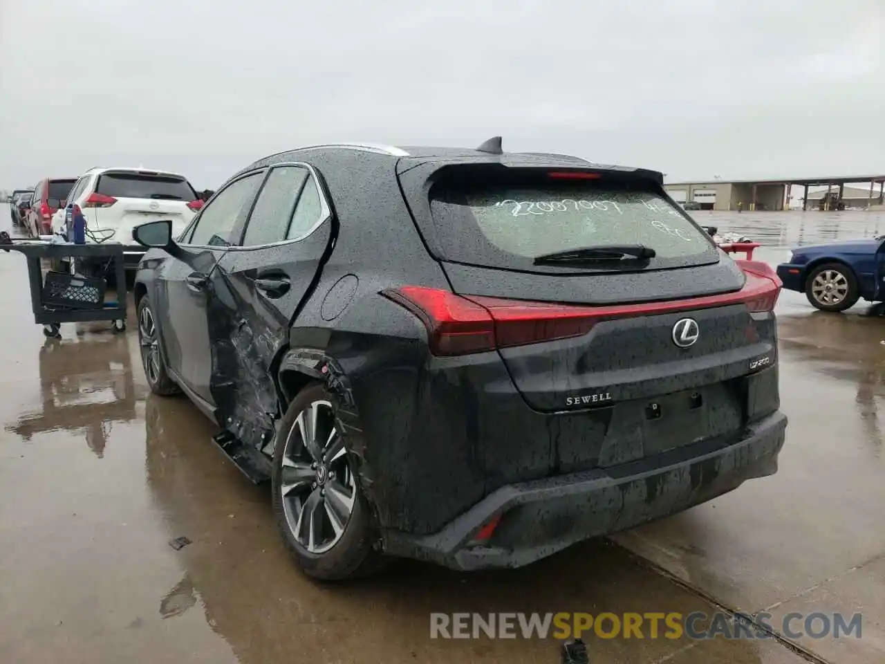 3 Фотография поврежденного автомобиля JTHY3JBH7K2020450 LEXUS UX 200 2019