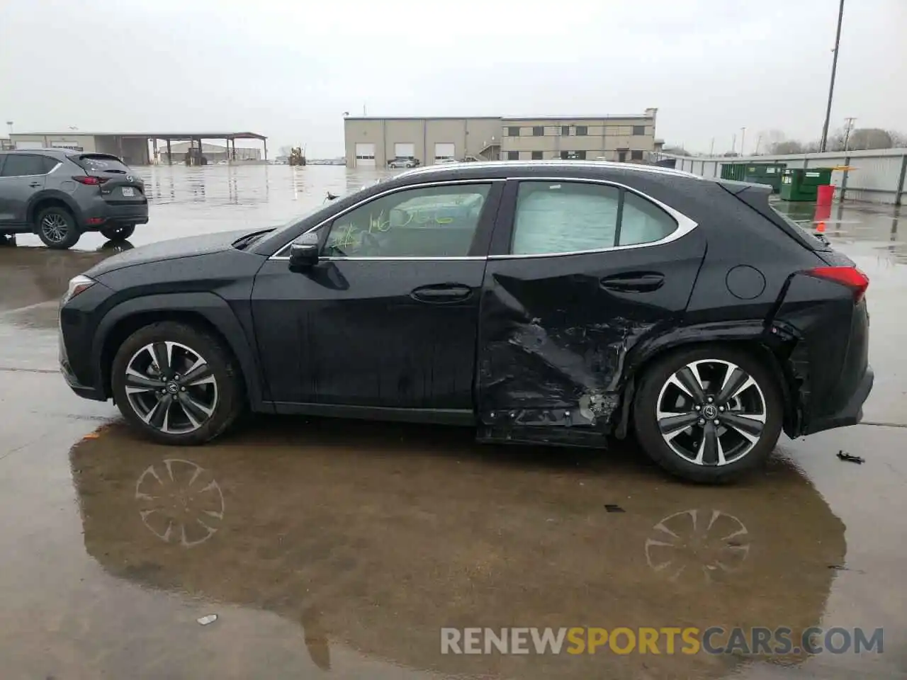 9 Photograph of a damaged car JTHY3JBH7K2020450 LEXUS UX 200 2019