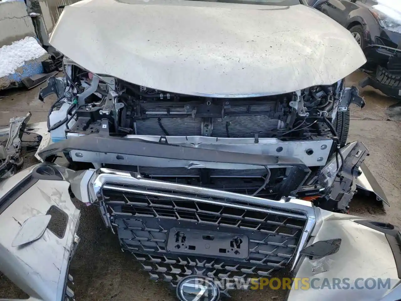 9 Photograph of a damaged car JTHY3JBH8K2003821 LEXUS UX 200 2019