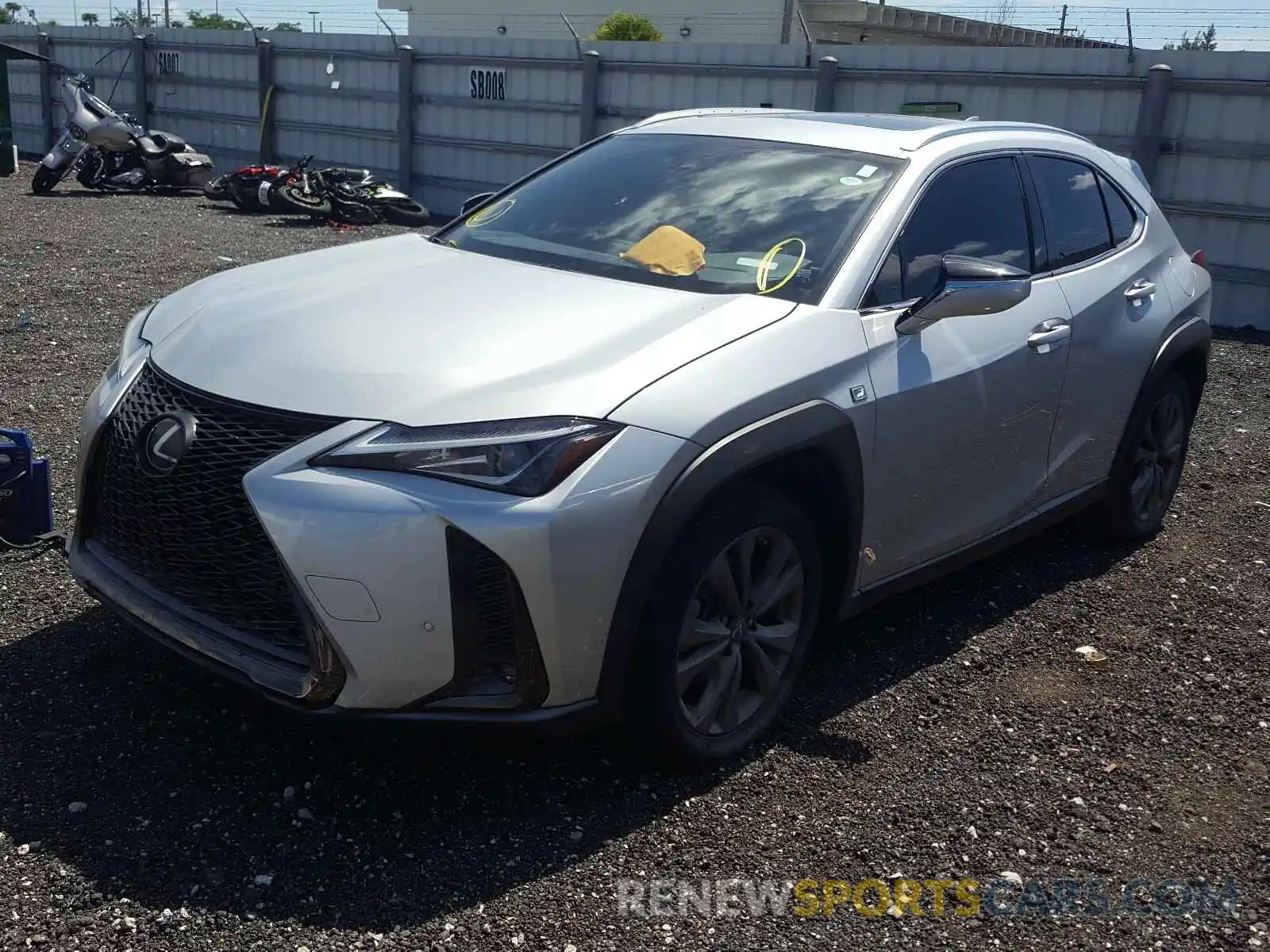 2 Фотография поврежденного автомобиля JTHY3JBH8K2005746 LEXUS UX 200 2019