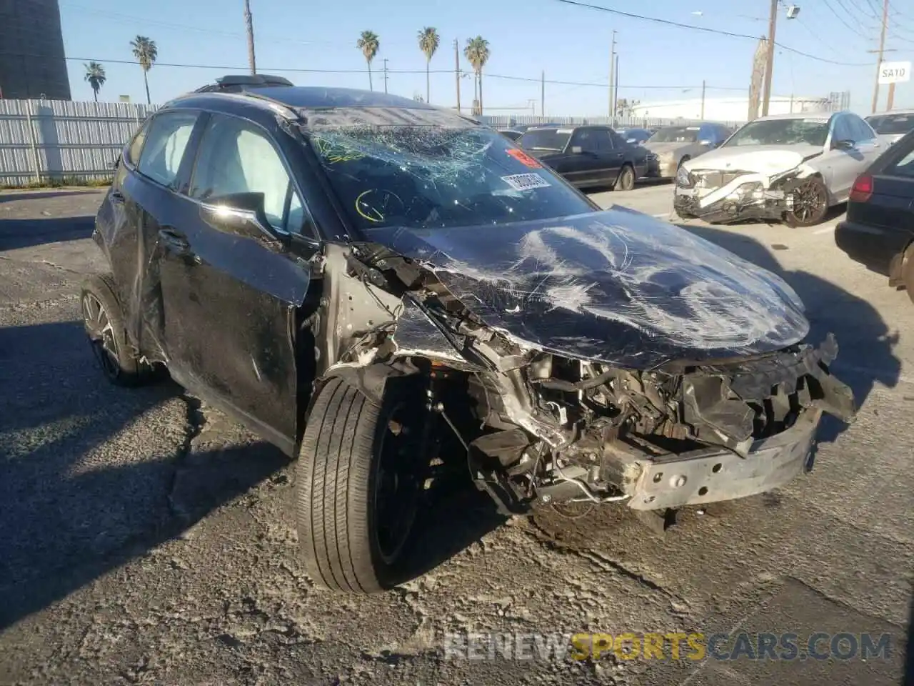 9 Photograph of a damaged car JTHY3JBH8K2006492 LEXUS UX 200 2019