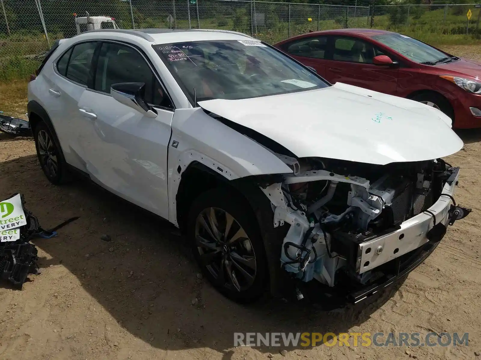 1 Photograph of a damaged car JTHY3JBH8K2015029 LEXUS UX 200 2019