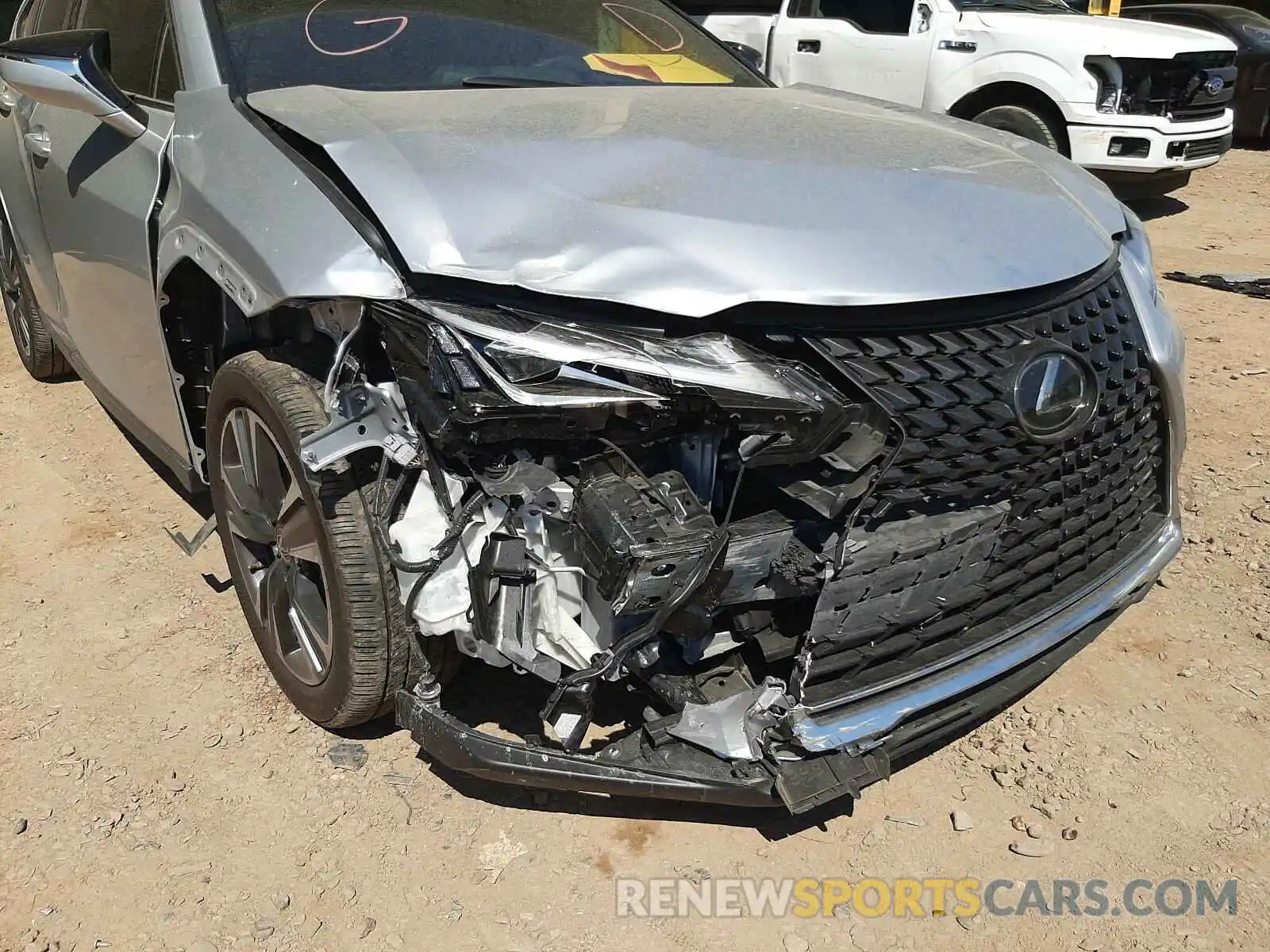 9 Photograph of a damaged car JTHY3JBH9K2002614 LEXUS UX 200 2019