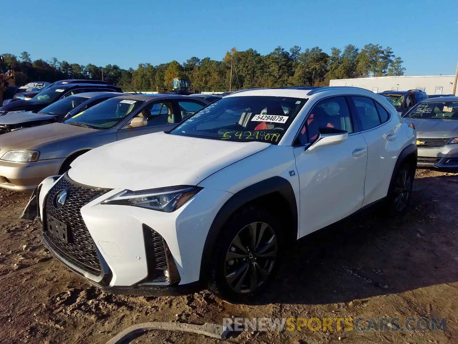 2 Фотография поврежденного автомобиля JTHY3JBH9K2002919 LEXUS UX 200 2019