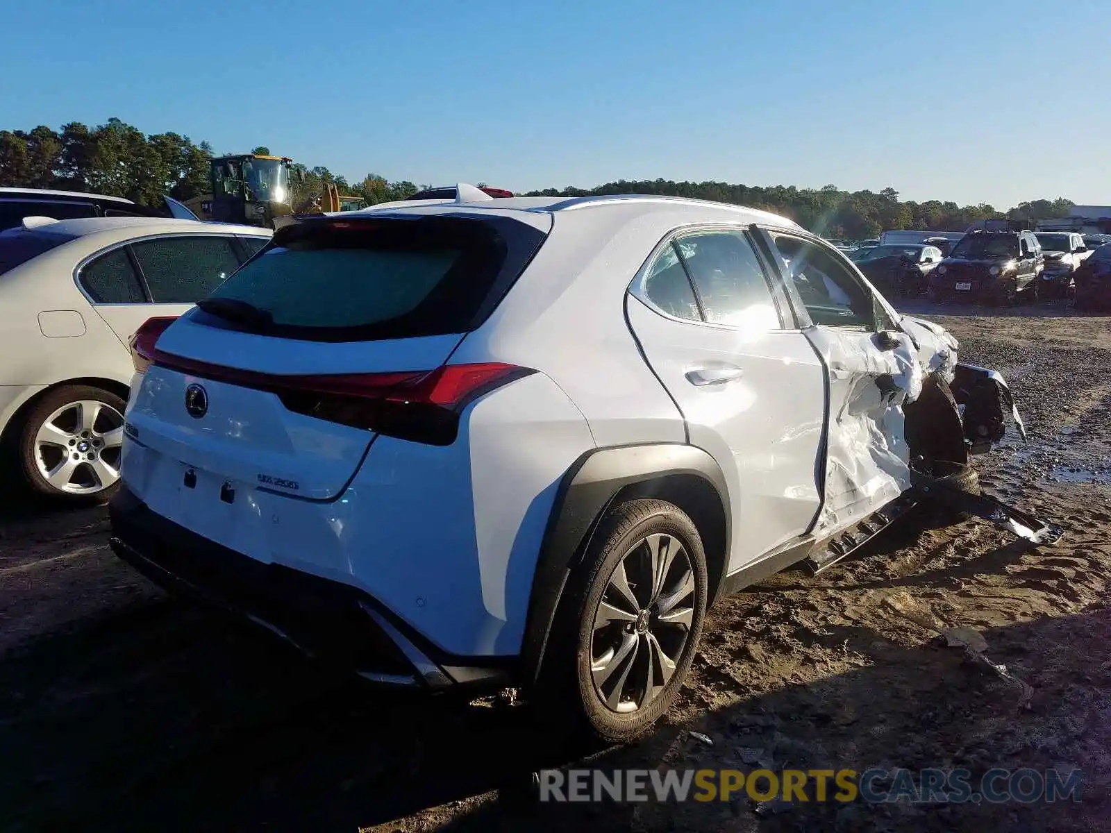 4 Photograph of a damaged car JTHY3JBH9K2002919 LEXUS UX 200 2019