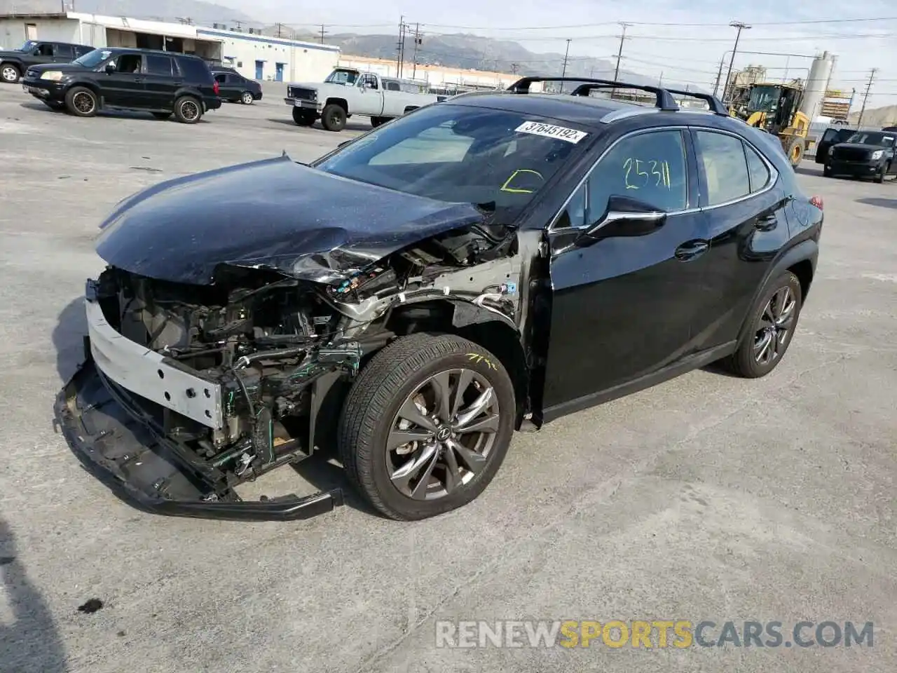 2 Фотография поврежденного автомобиля JTHY3JBH9K2007232 LEXUS UX 200 2019