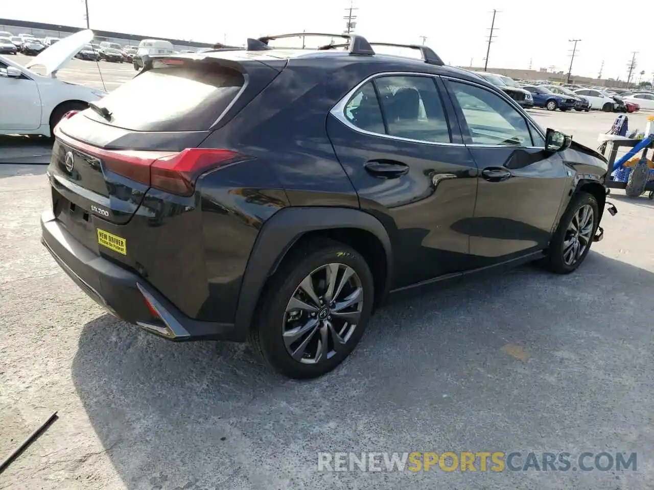 4 Фотография поврежденного автомобиля JTHY3JBH9K2007232 LEXUS UX 200 2019