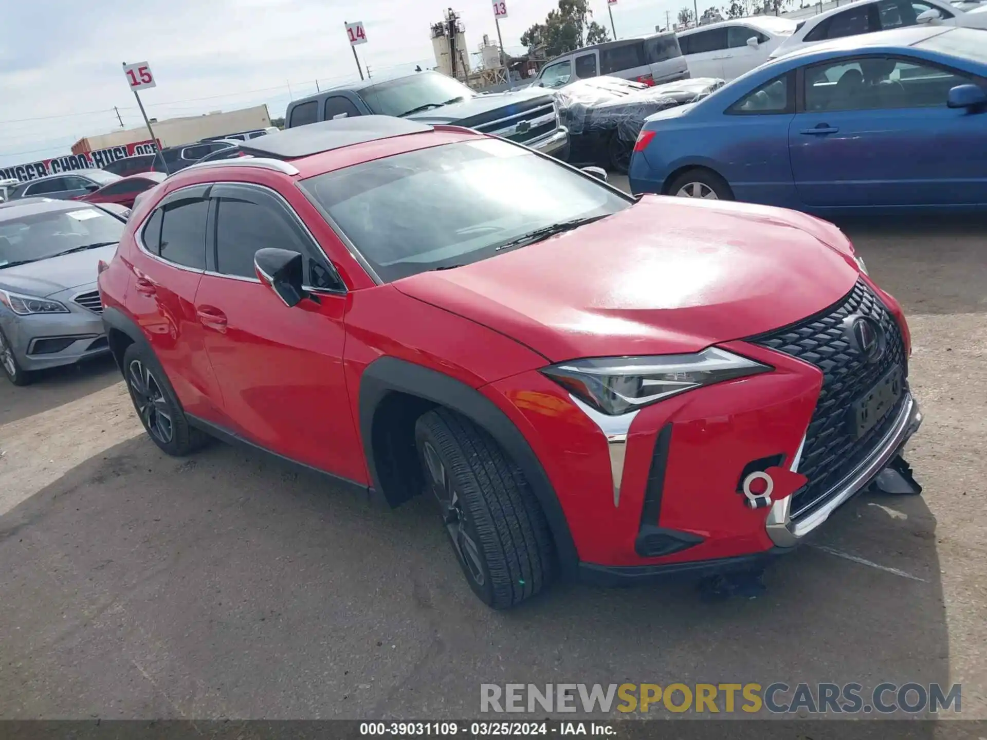 1 Photograph of a damaged car JTHY3JBH9K2018103 LEXUS UX 200 2019