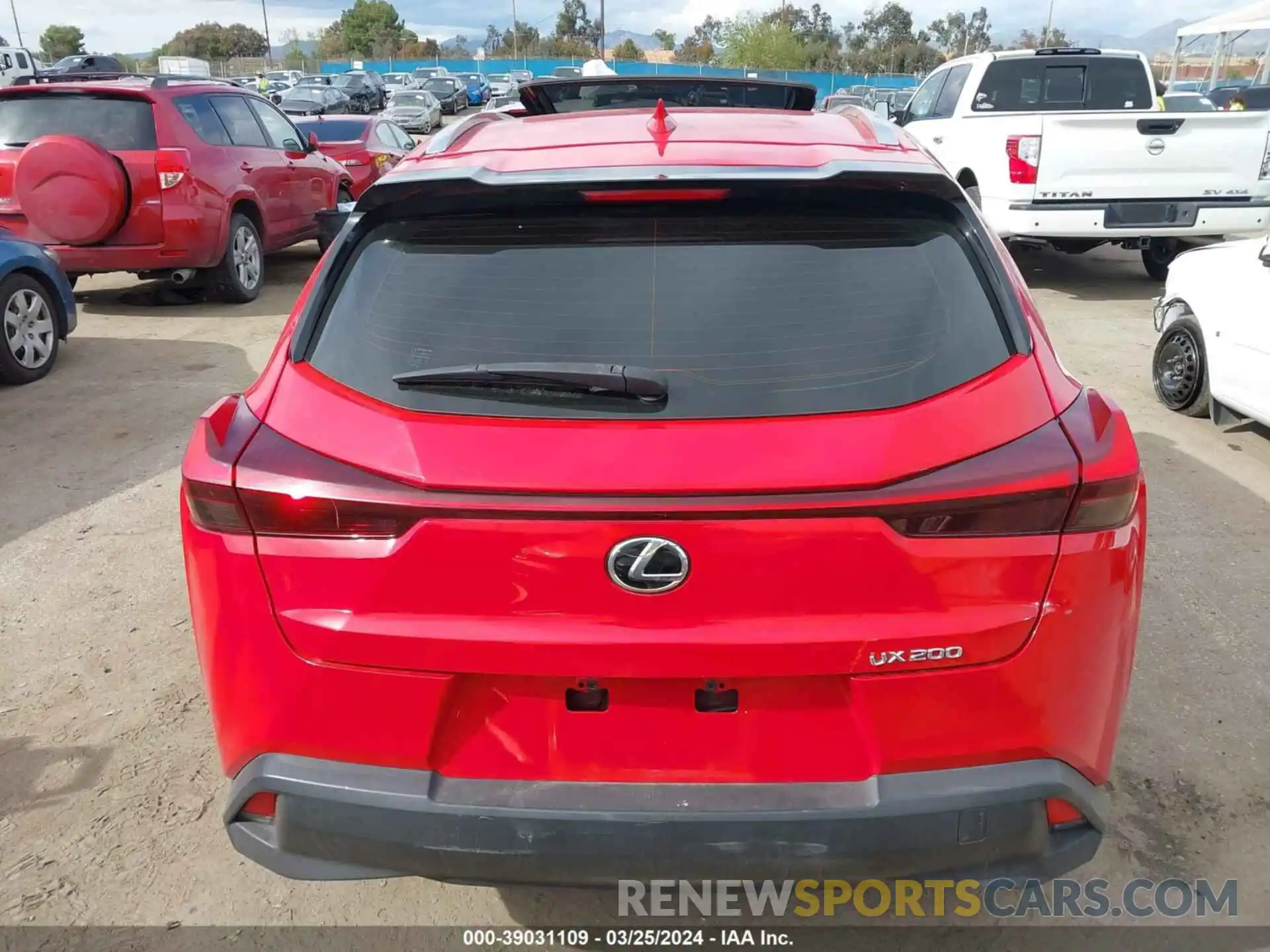 16 Photograph of a damaged car JTHY3JBH9K2018103 LEXUS UX 200 2019