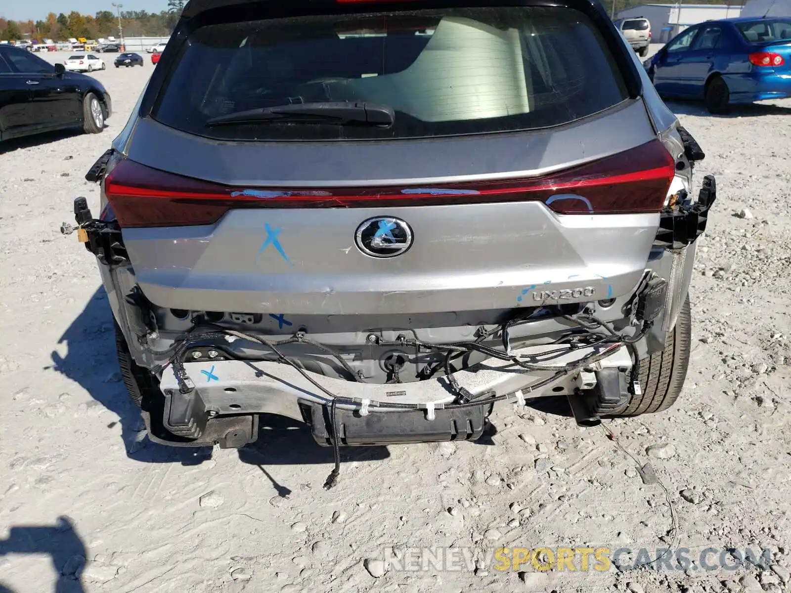 9 Photograph of a damaged car JTHY3JBHXK2007305 LEXUS UX 200 2019