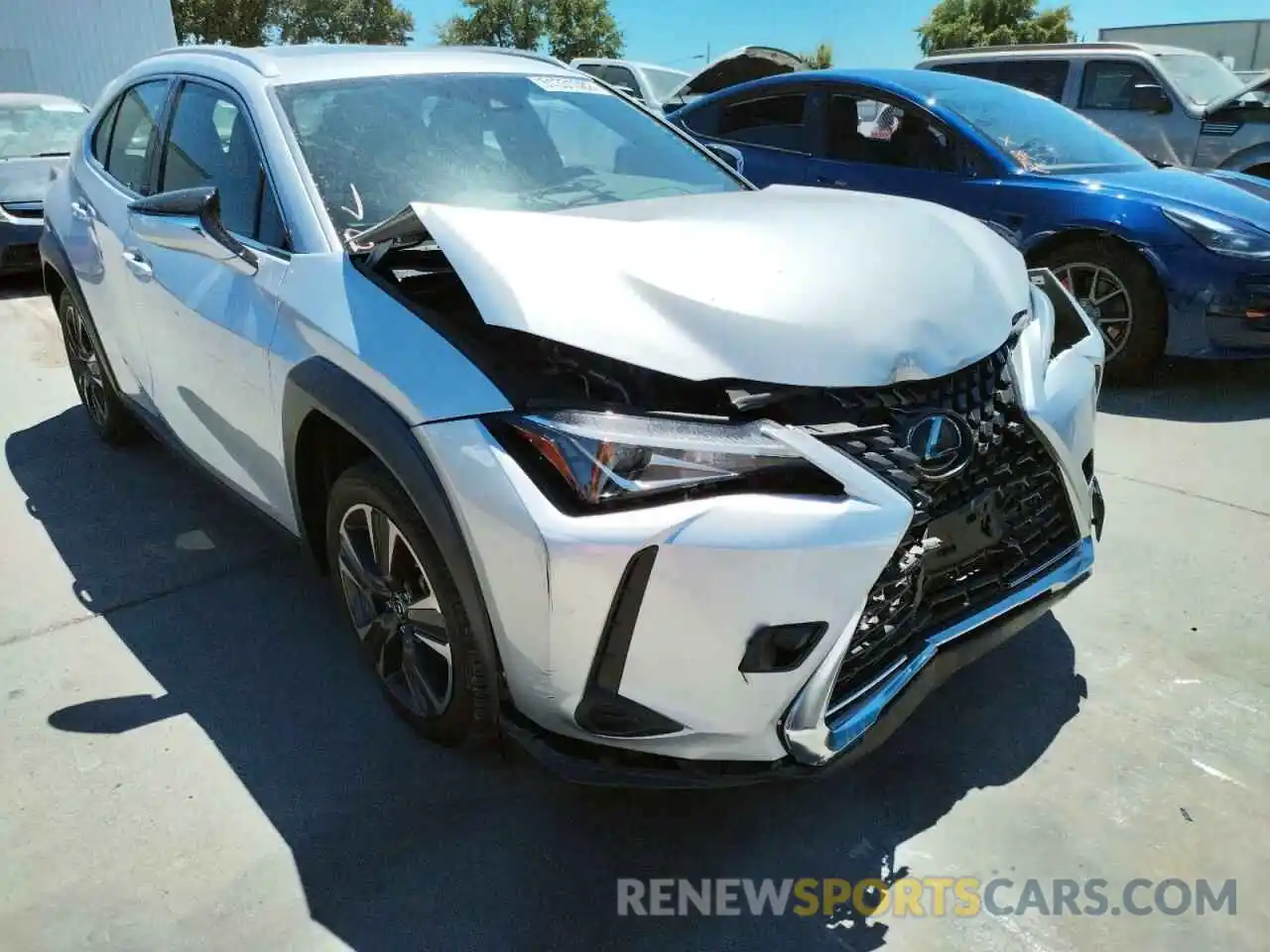 1 Photograph of a damaged car JTHY3JBHXK2015534 LEXUS UX 200 2019