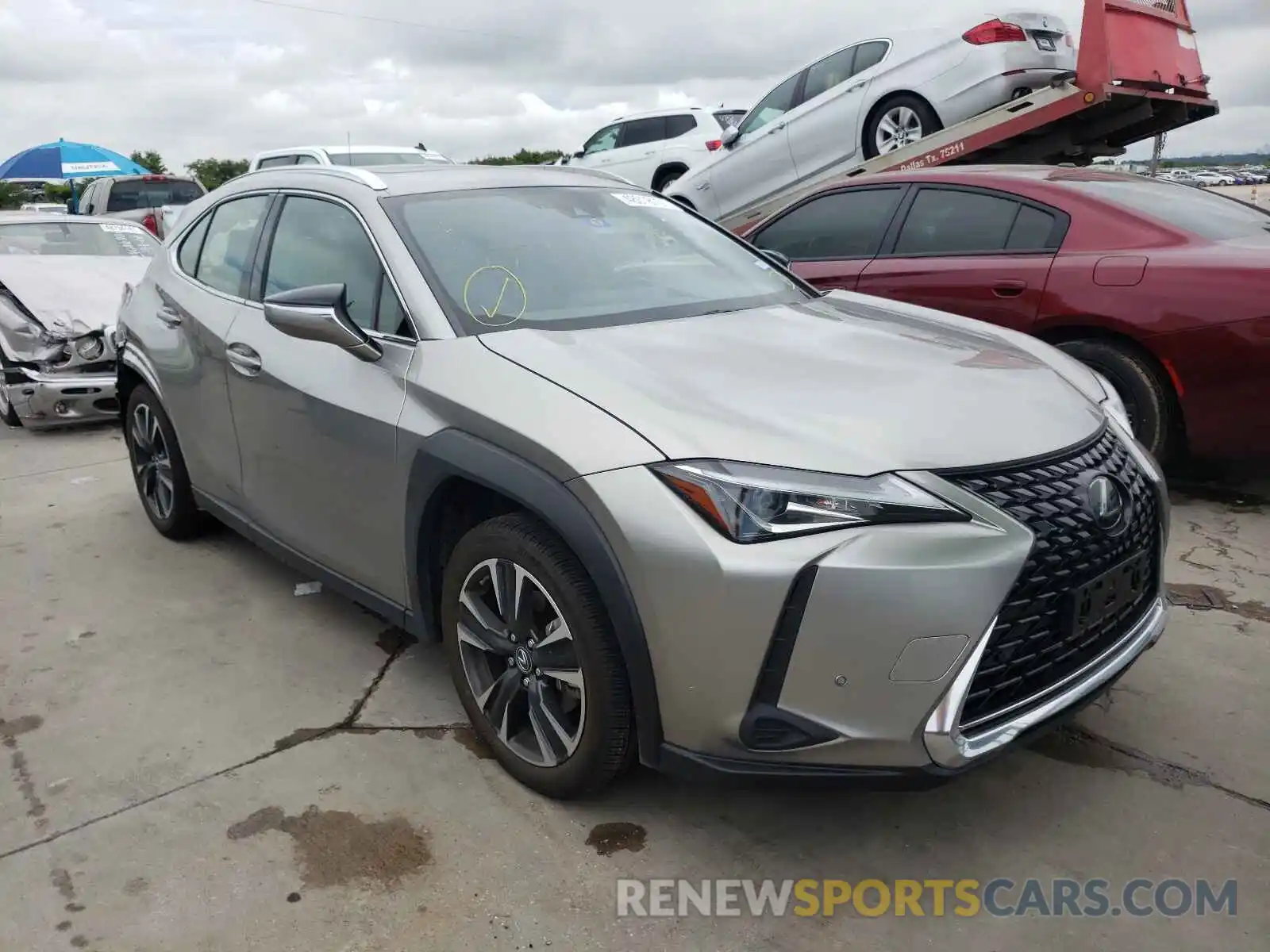 1 Фотография поврежденного автомобиля JTHY3JBHXK2018319 LEXUS UX 200 2019