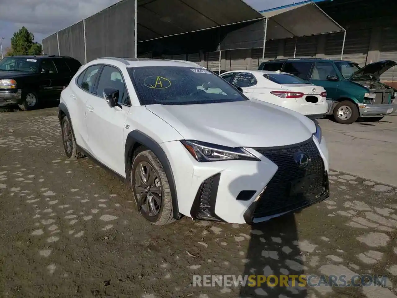 1 Photograph of a damaged car JTHY3JBHXK2020636 LEXUS UX 200 2019