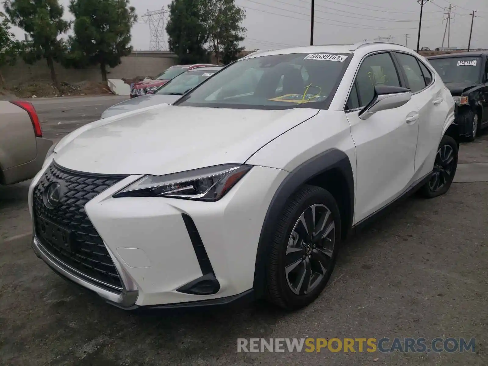 2 Фотография поврежденного автомобиля JTHP3JBH2L2024550 LEXUS UX 200 2020