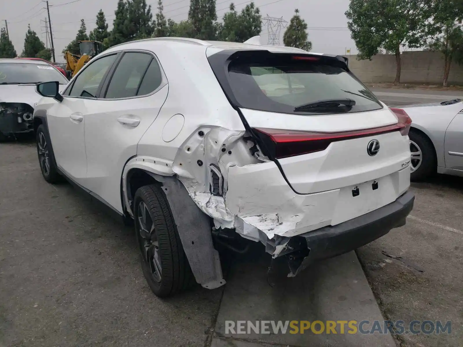 3 Photograph of a damaged car JTHP3JBH2L2024550 LEXUS UX 200 2020