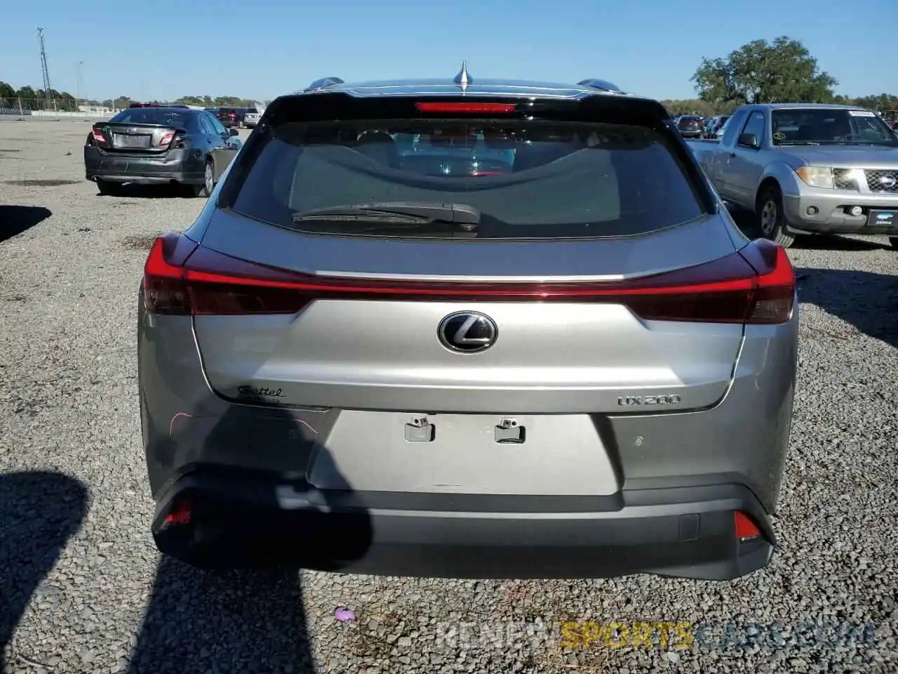 6 Photograph of a damaged car JTHP3JBH7L2024236 LEXUS UX 200 2020