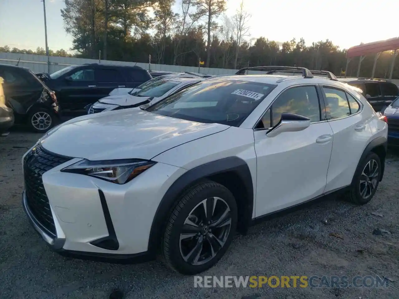 2 Фотография поврежденного автомобиля JTHP3JBHXL2030175 LEXUS UX 200 2020