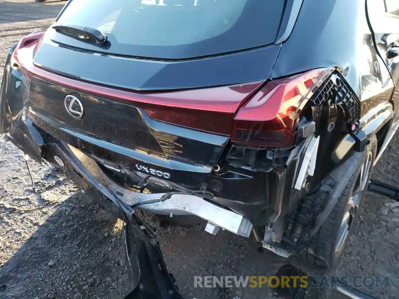 9 Photograph of a damaged car JTHX3JBH2L2022569 LEXUS UX 200 2020