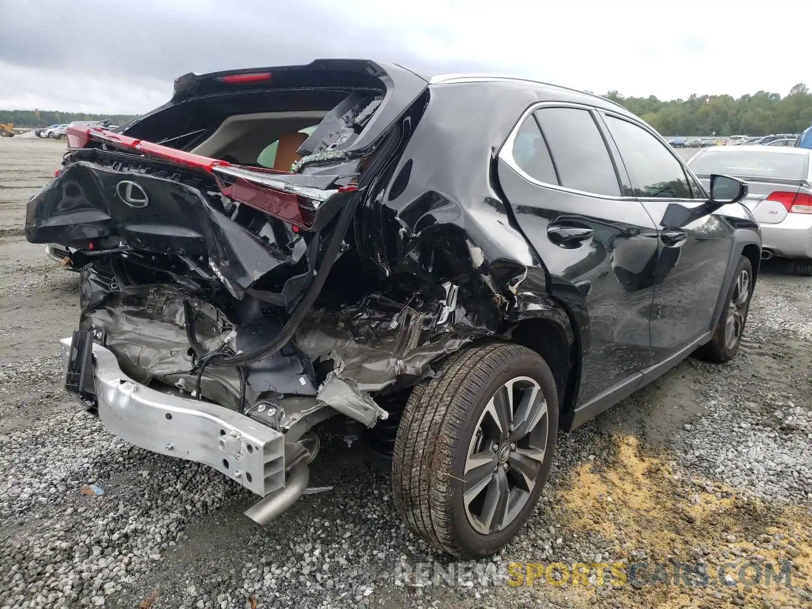 4 Фотография поврежденного автомобиля JTHX3JBH6L2031291 LEXUS UX 200 2020