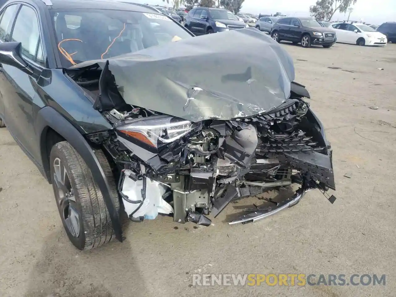 9 Photograph of a damaged car JTHX3JBH7L2022325 LEXUS UX 200 2020