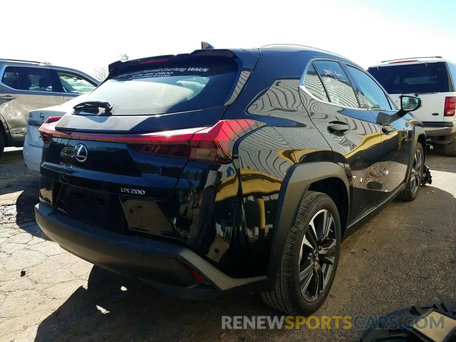 4 Photograph of a damaged car JTHX3JBH8L2023774 LEXUS UX 200 2020