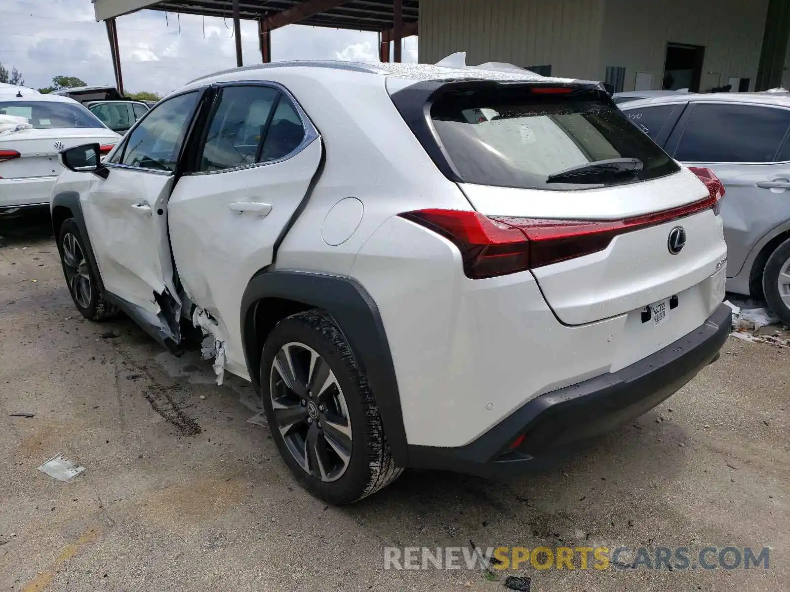 3 Фотография поврежденного автомобиля JTHP3JBH0M2037900 LEXUS UX 200 2021