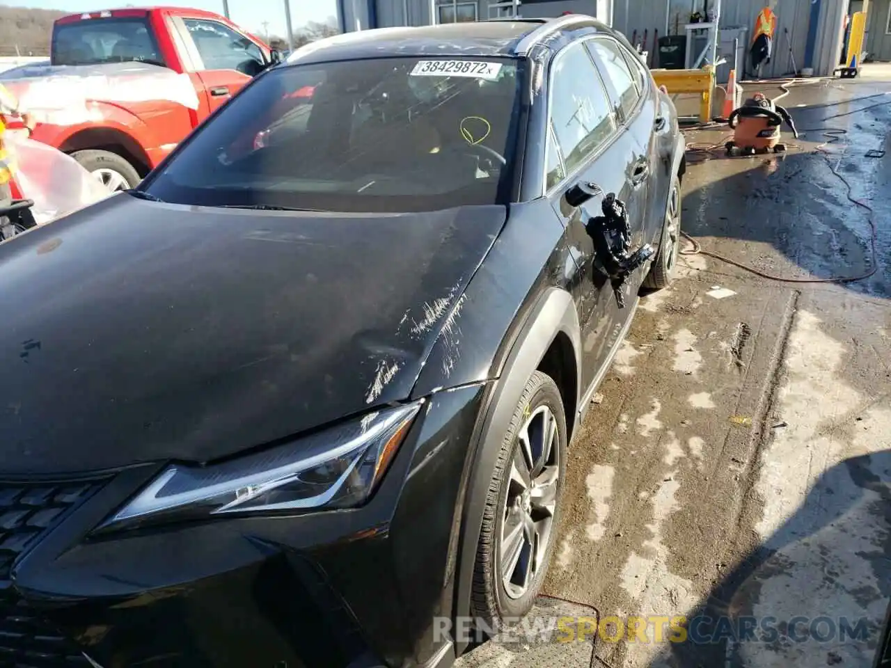 9 Фотография поврежденного автомобиля JTHP3JBH3M2043576 LEXUS UX 200 2021