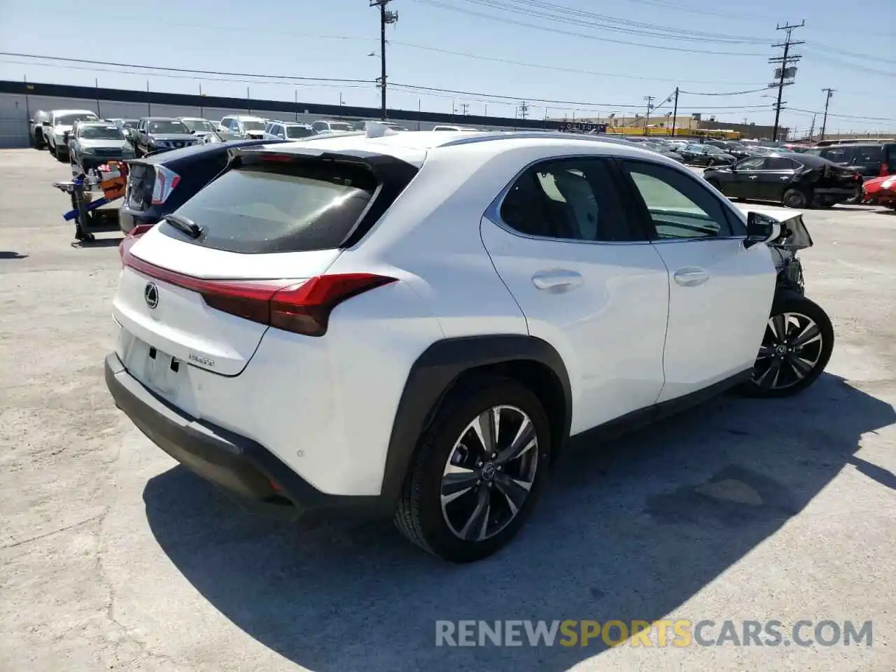 4 Фотография поврежденного автомобиля JTHX3JBH3M2042198 LEXUS UX 200 2021