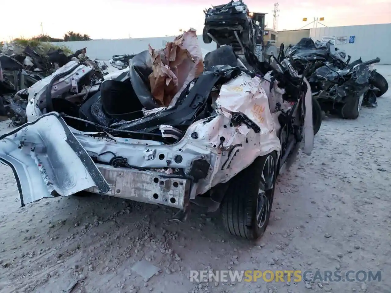 4 Photograph of a damaged car JTHX3JBH5M2040534 LEXUS UX 200 2021