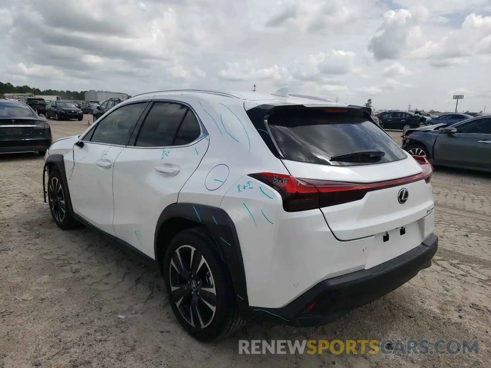 3 Фотография поврежденного автомобиля JTHX3JBH7M2039000 LEXUS UX 200 2021