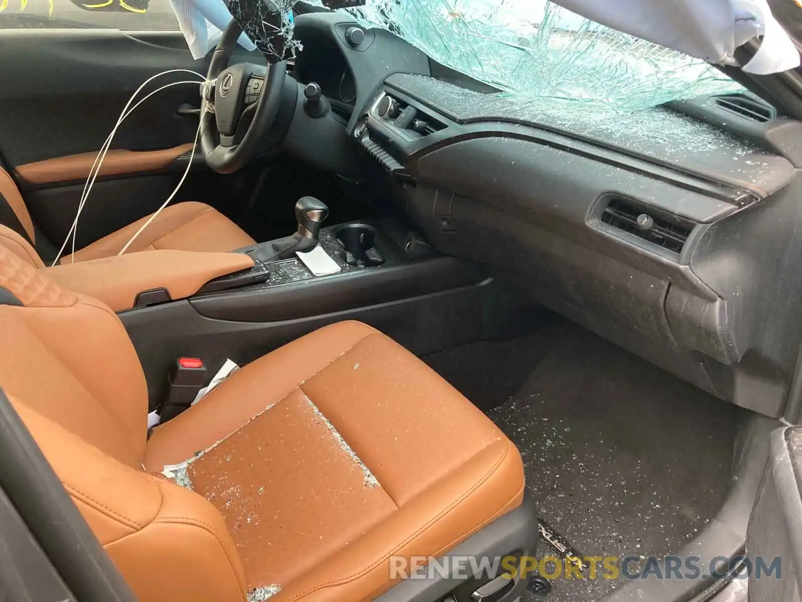 5 Photograph of a damaged car JTHX3JBH8M2032136 LEXUS UX 200 2021