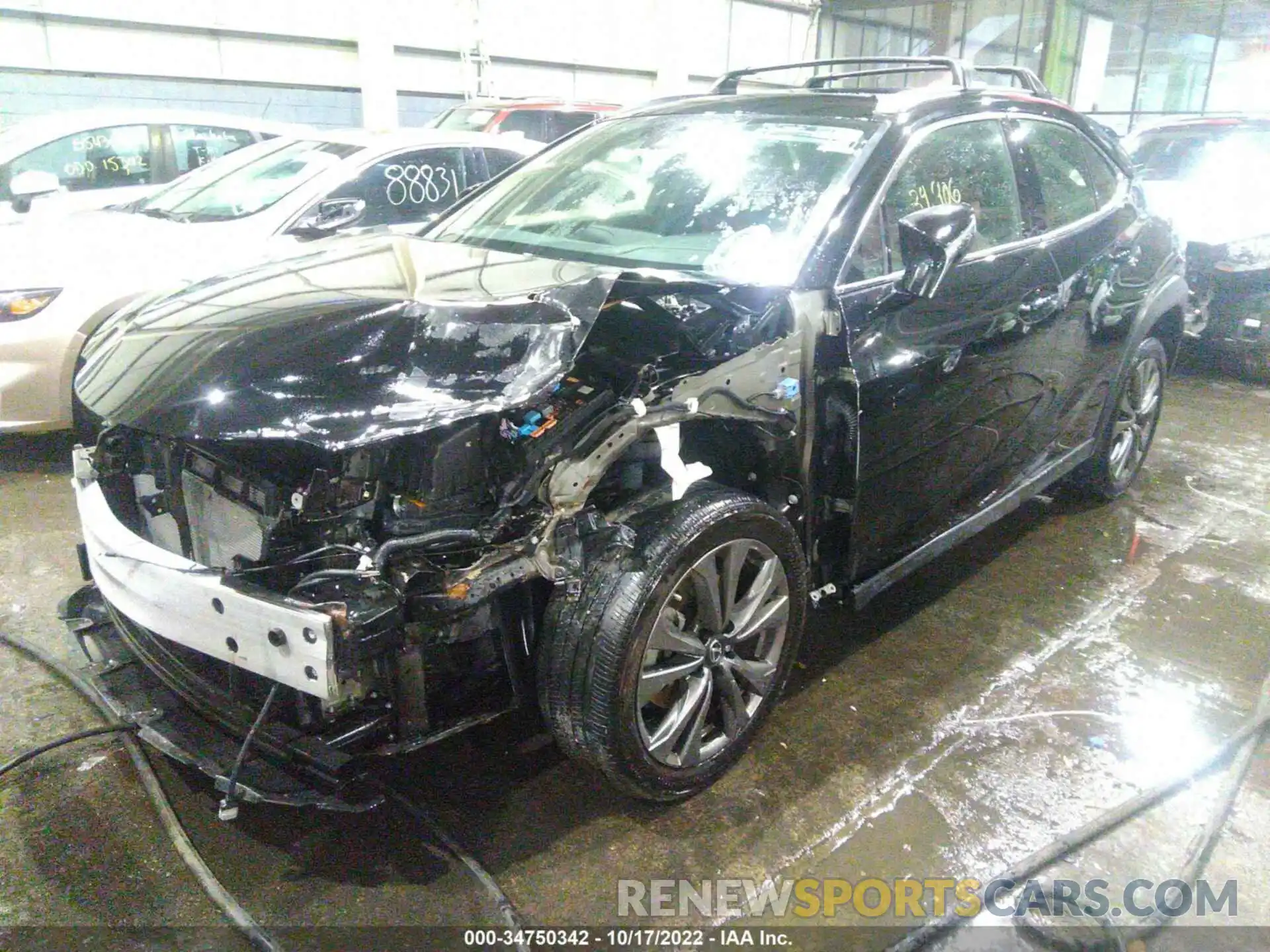 2 Photograph of a damaged car 00HY3JBH9K2004976 LEXUS UX 2019