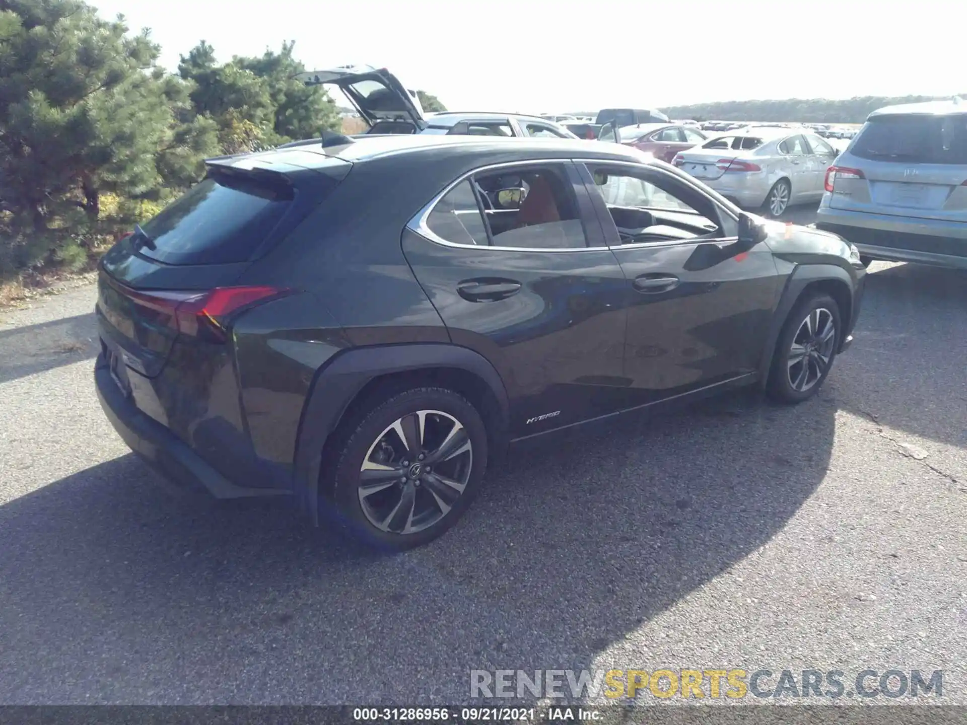 4 Фотография поврежденного автомобиля JTHU9JBH0K2002028 LEXUS UX 2019