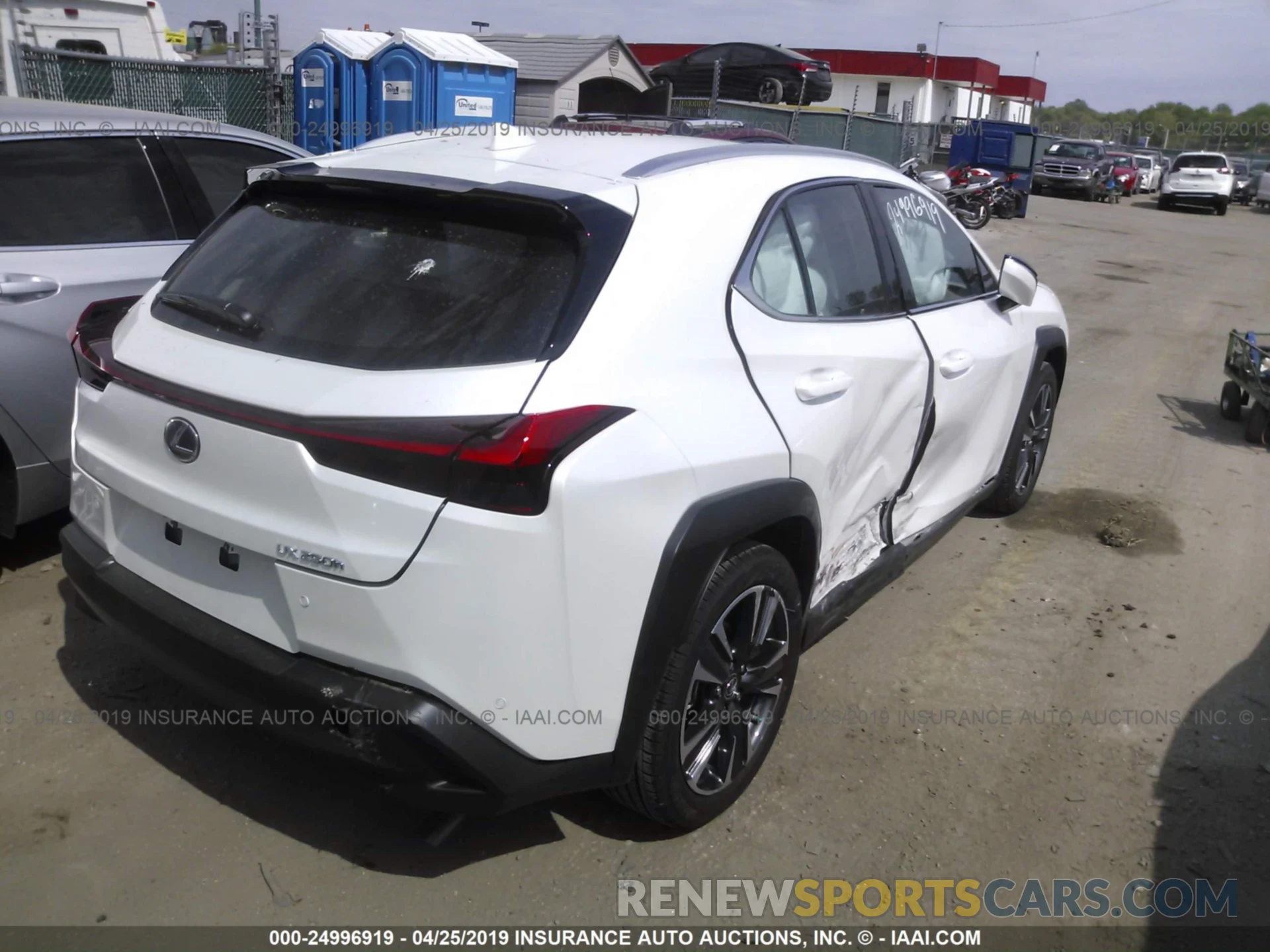 4 Фотография поврежденного автомобиля JTHU9JBH0K2002725 LEXUS UX 2019