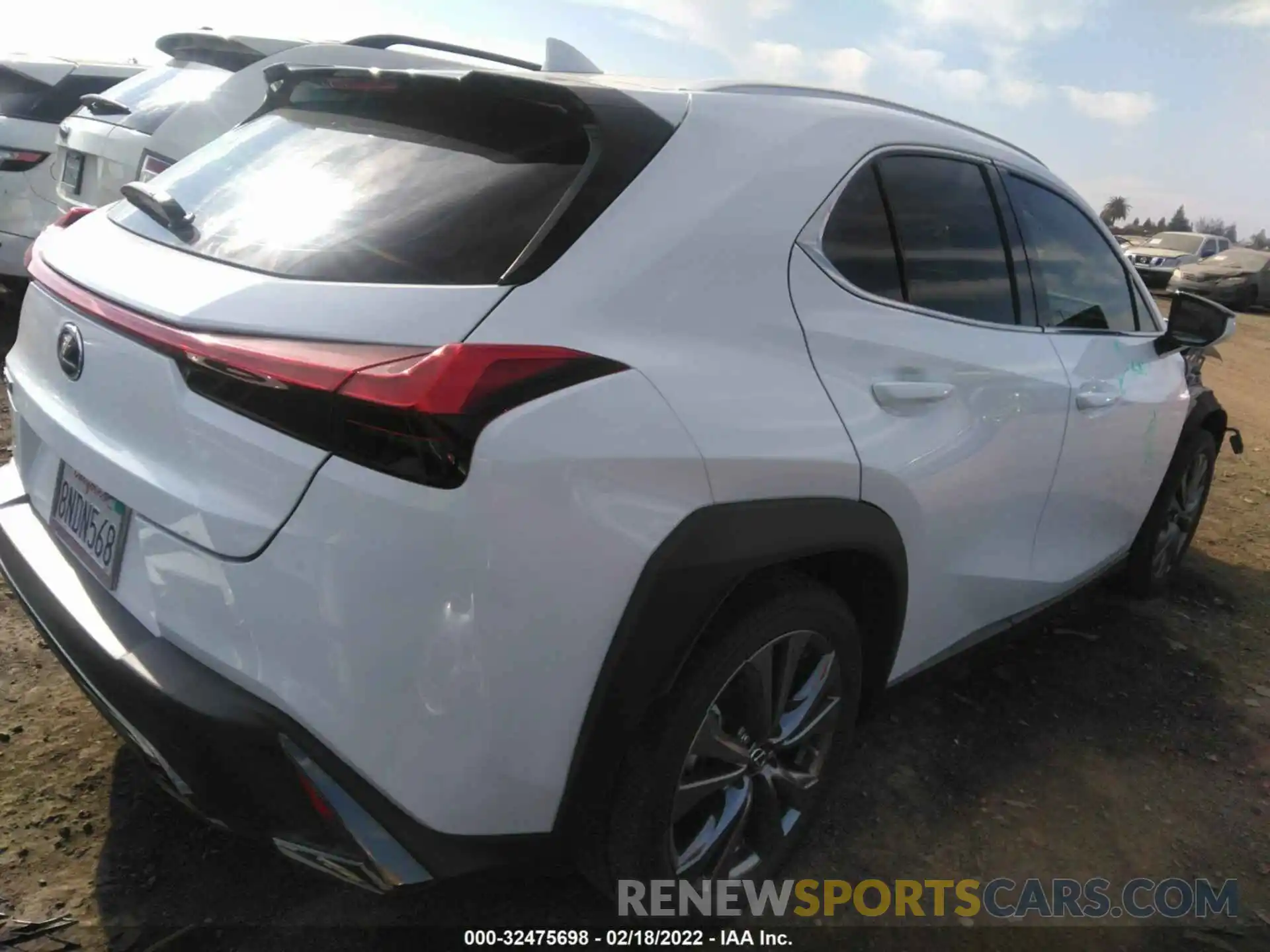 4 Photograph of a damaged car JTHU9JBH1K2019386 LEXUS UX 2019