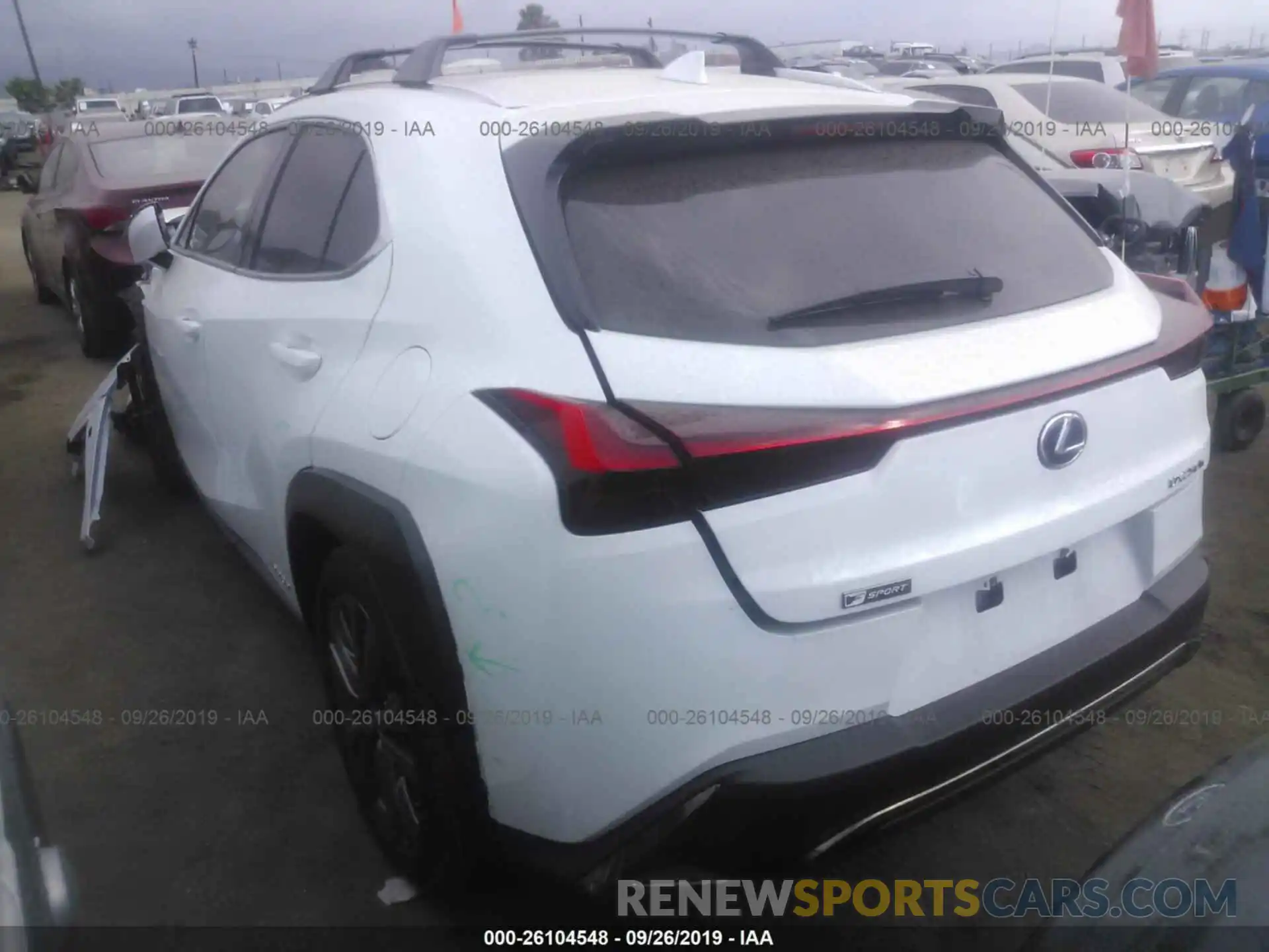 3 Фотография поврежденного автомобиля JTHU9JBH3K2001150 LEXUS UX 2019