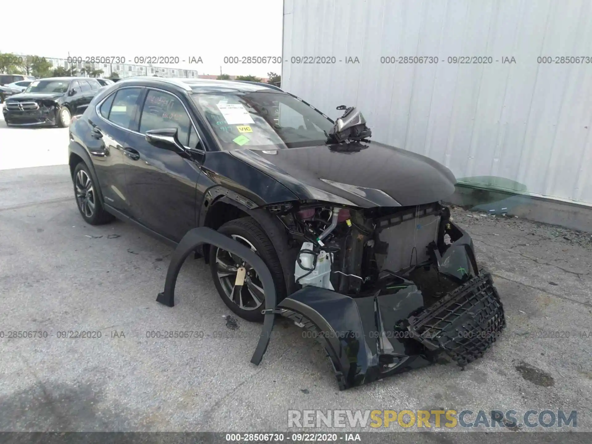 1 Photograph of a damaged car JTHU9JBH4K2006454 LEXUS UX 2019