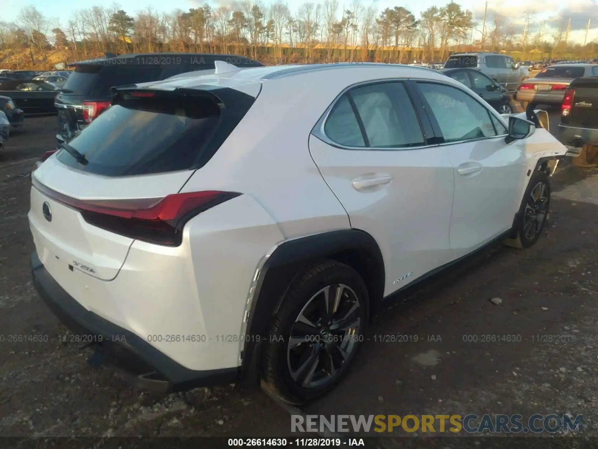 4 Фотография поврежденного автомобиля JTHU9JBH4K2012481 LEXUS UX 2019