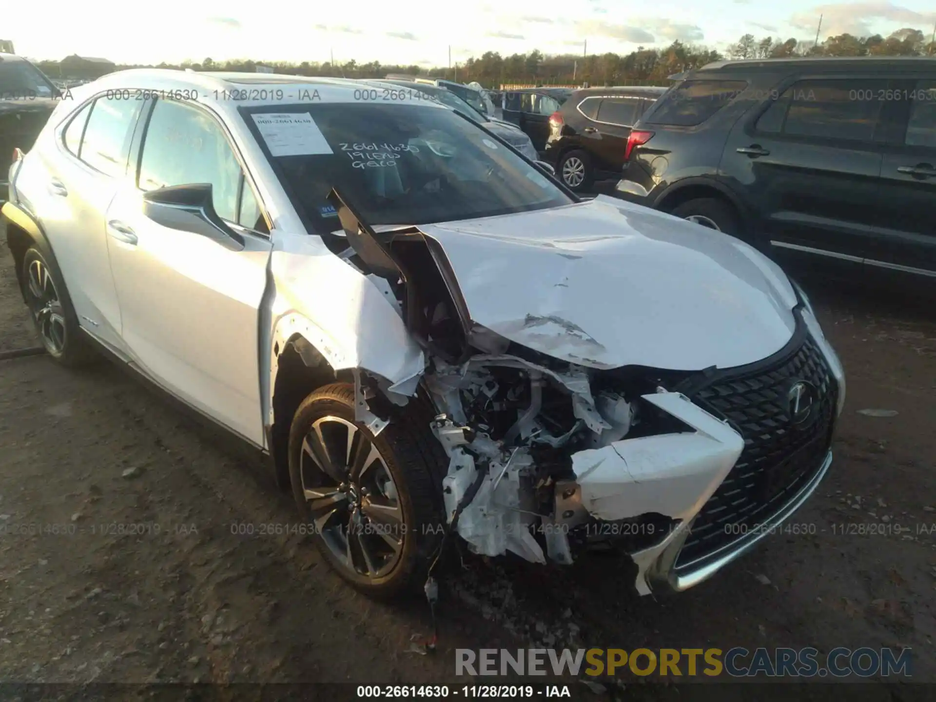 6 Фотография поврежденного автомобиля JTHU9JBH4K2012481 LEXUS UX 2019