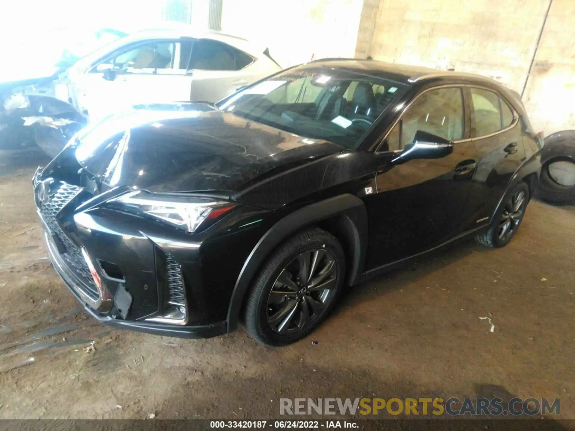 2 Фотография поврежденного автомобиля JTHU9JBH5K2002056 LEXUS UX 2019