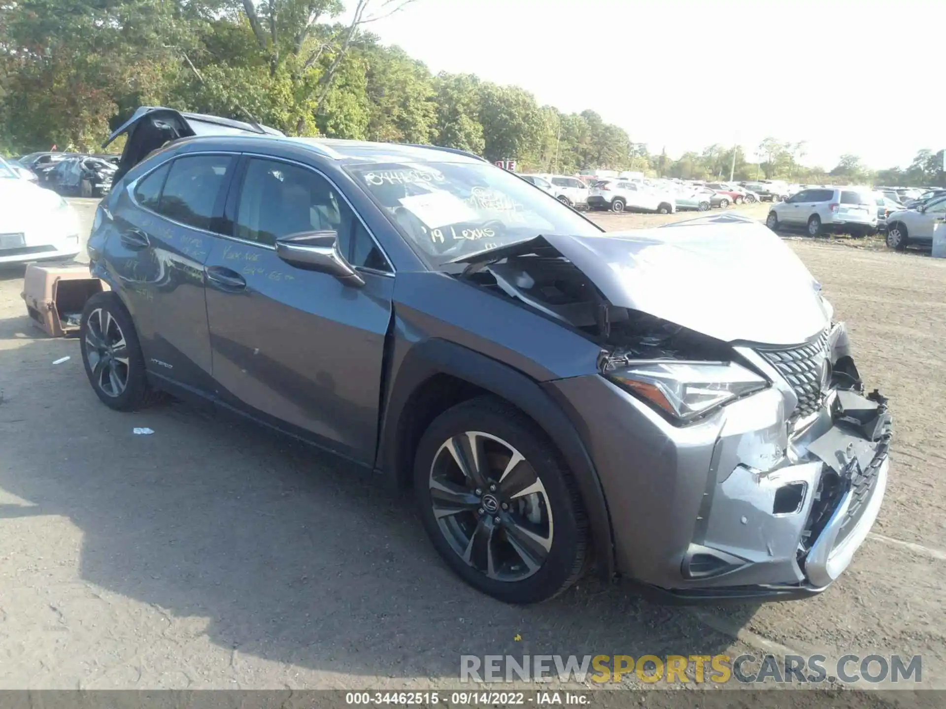 1 Photograph of a damaged car JTHU9JBH5K2014658 LEXUS UX 2019