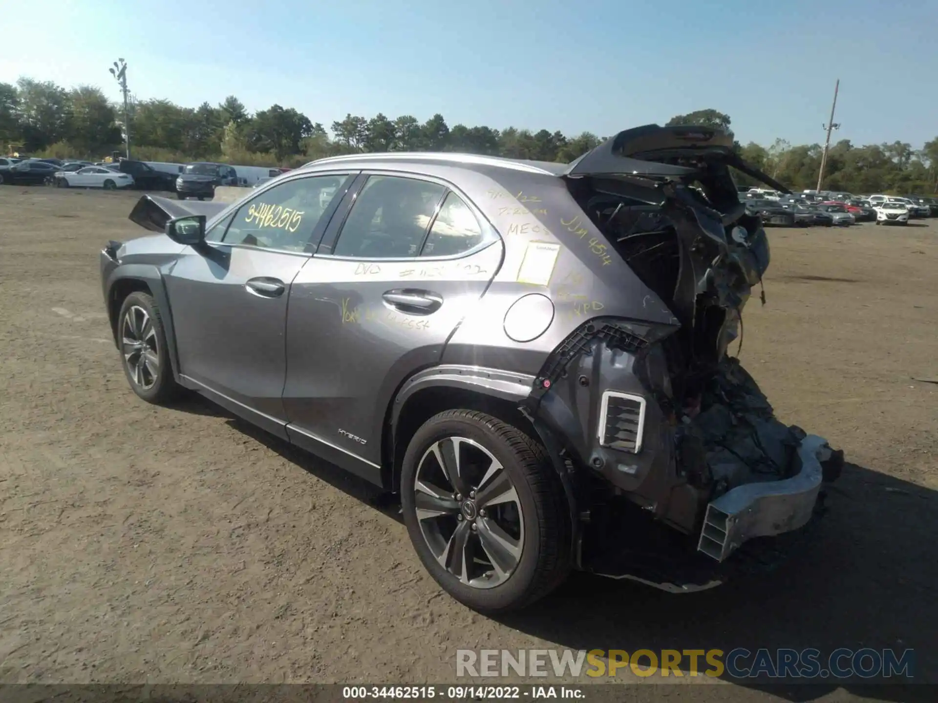 3 Photograph of a damaged car JTHU9JBH5K2014658 LEXUS UX 2019