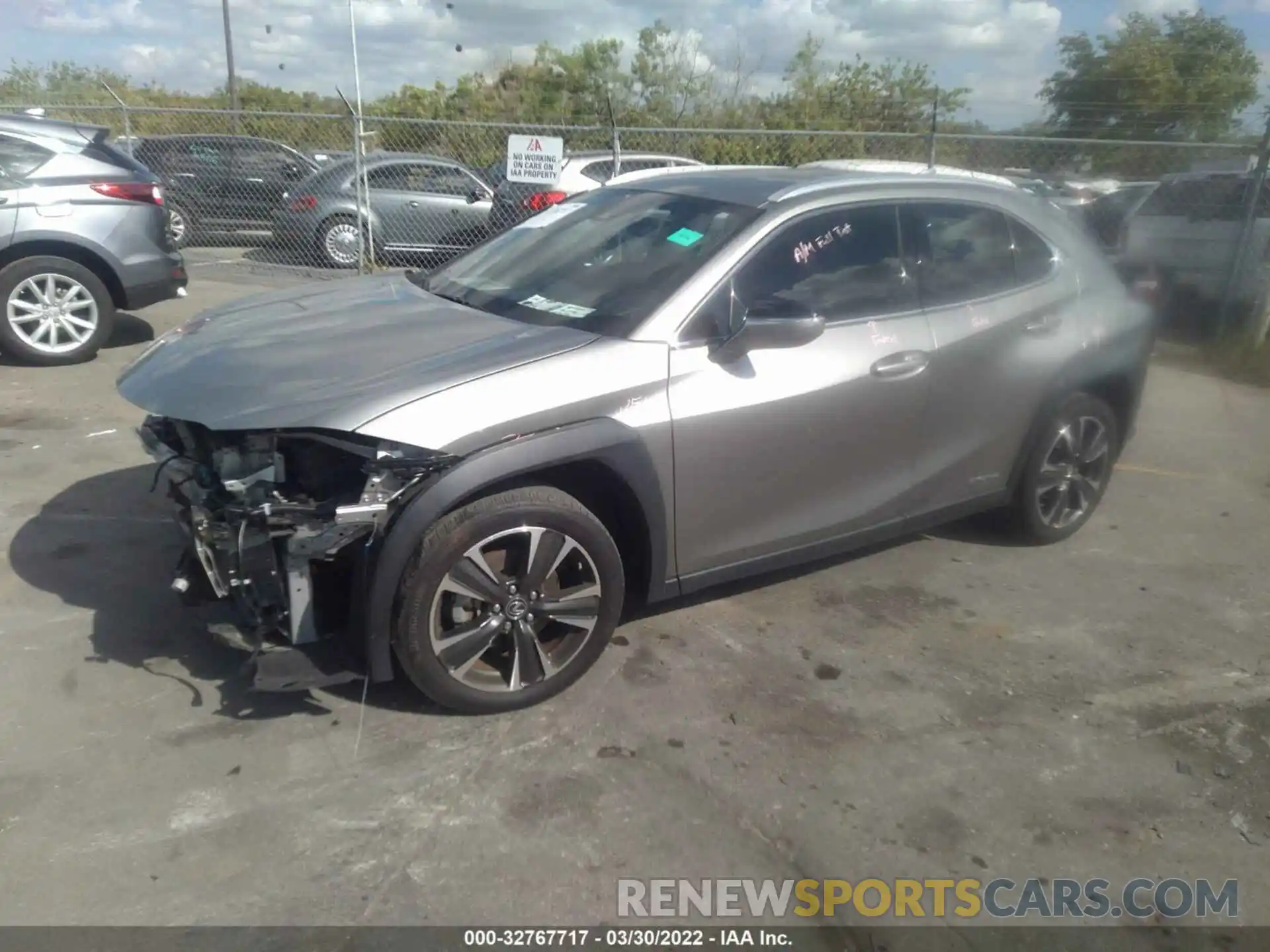 2 Photograph of a damaged car JTHU9JBH8K2013696 LEXUS UX 2019