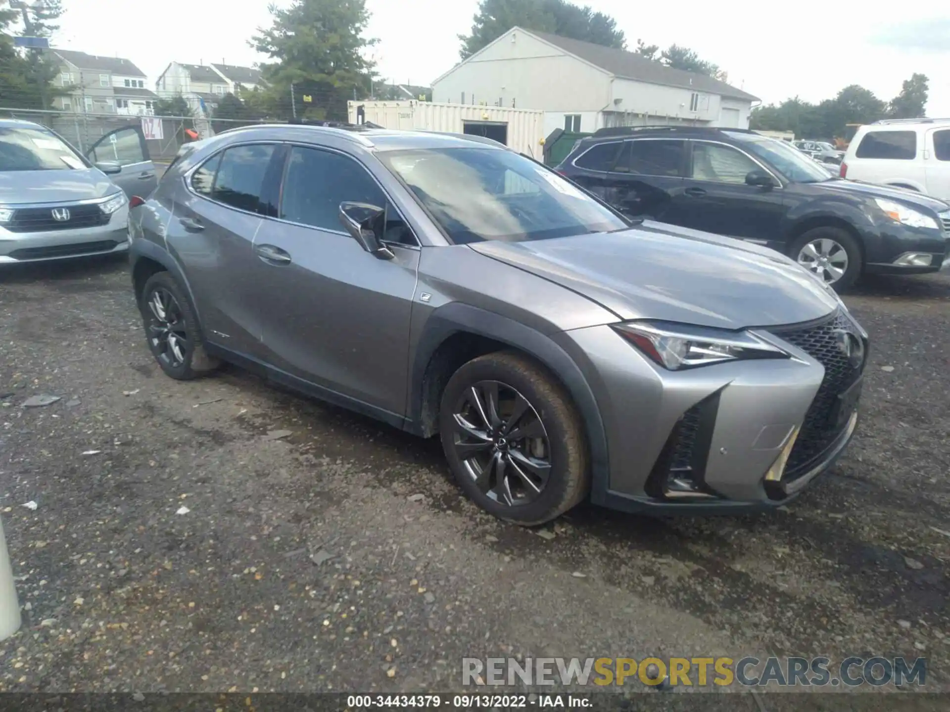 1 Photograph of a damaged car JTHU9JBHXK2002974 LEXUS UX 2019