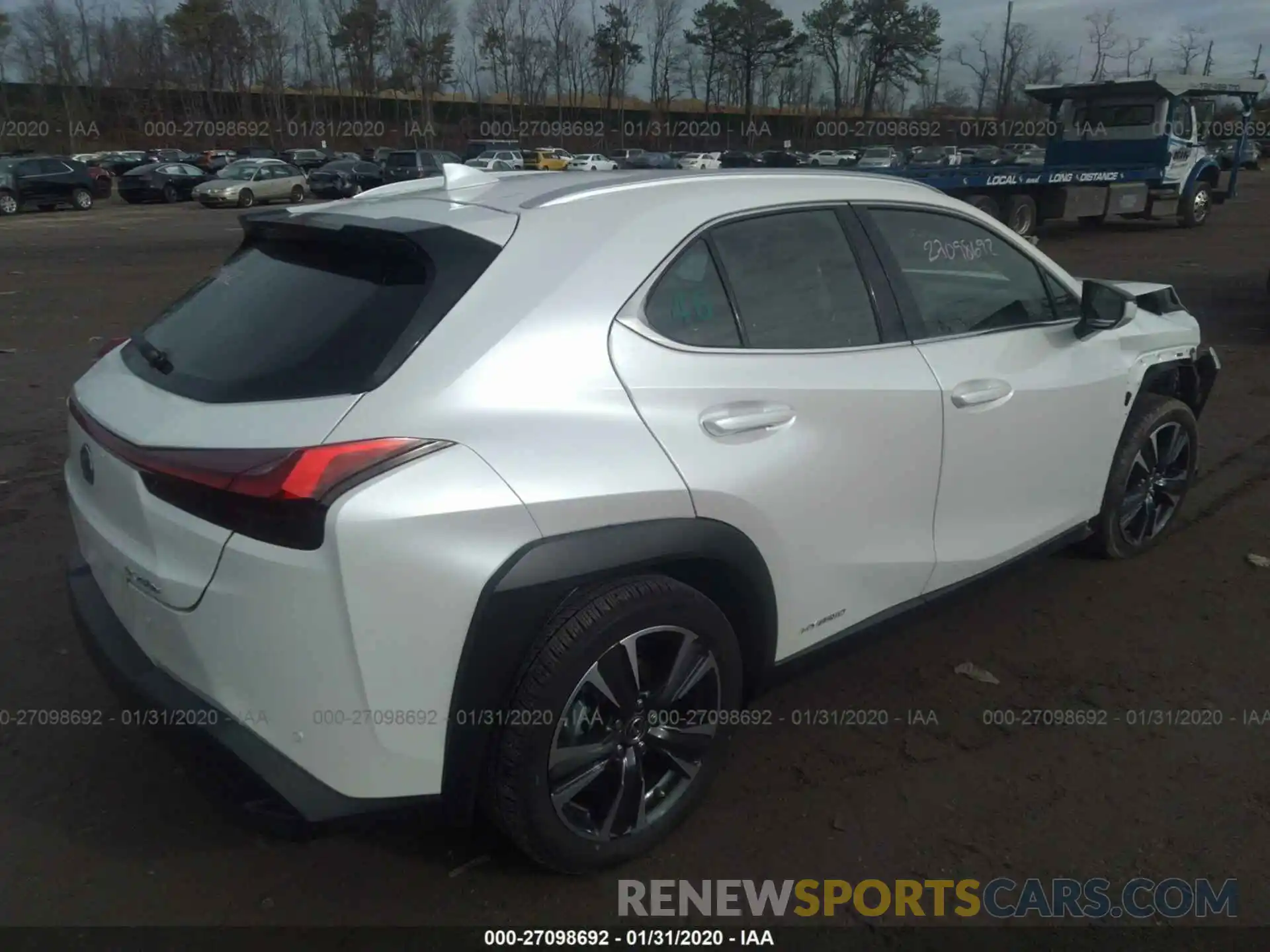 4 Фотография поврежденного автомобиля JTHU9JBHXK2004398 LEXUS UX 2019