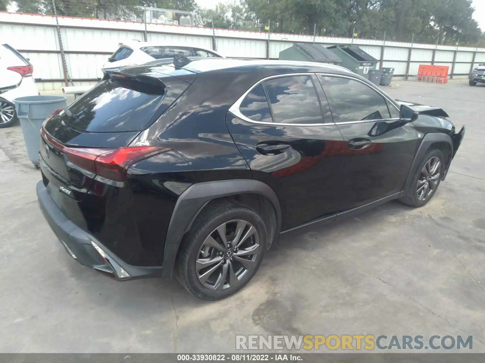 4 Photograph of a damaged car JTHY3JBH0K2003487 LEXUS UX 2019